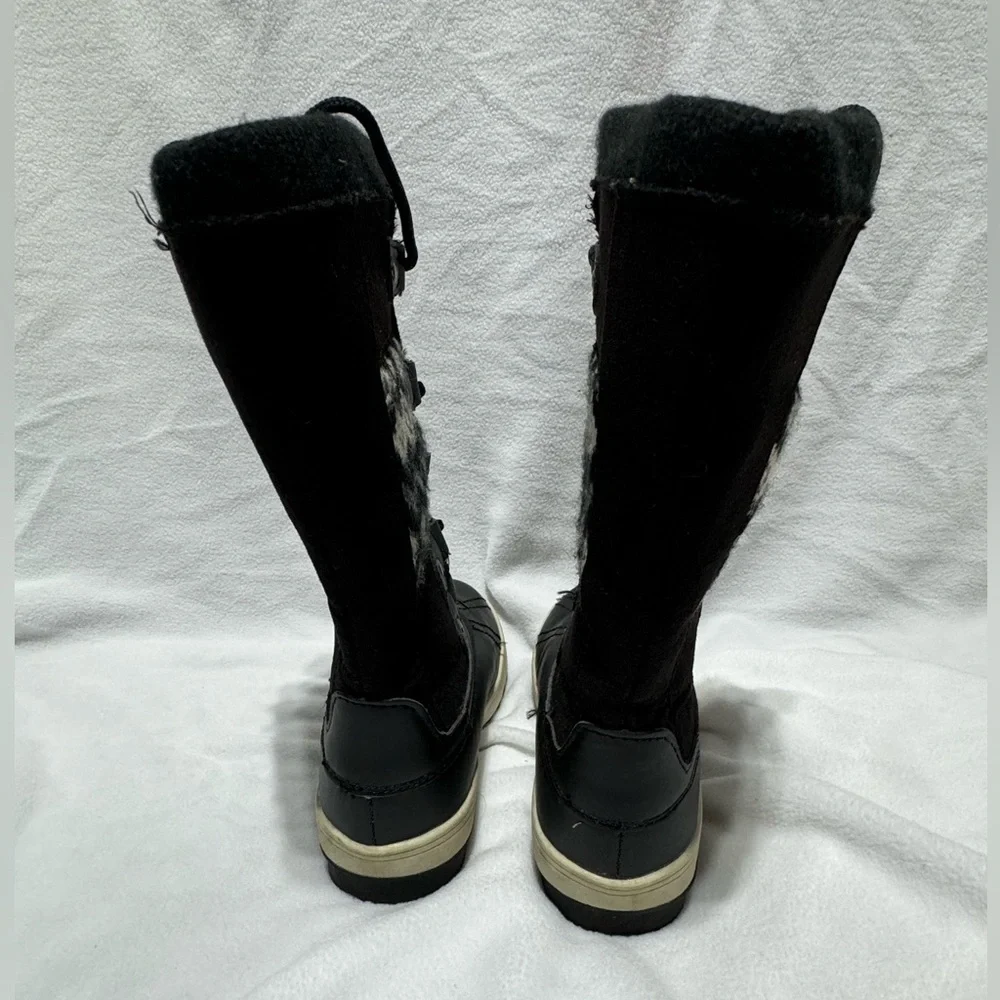 Khombu Girl's Size 1 Daria Black White Knit Embroidered Winter Snow Boots